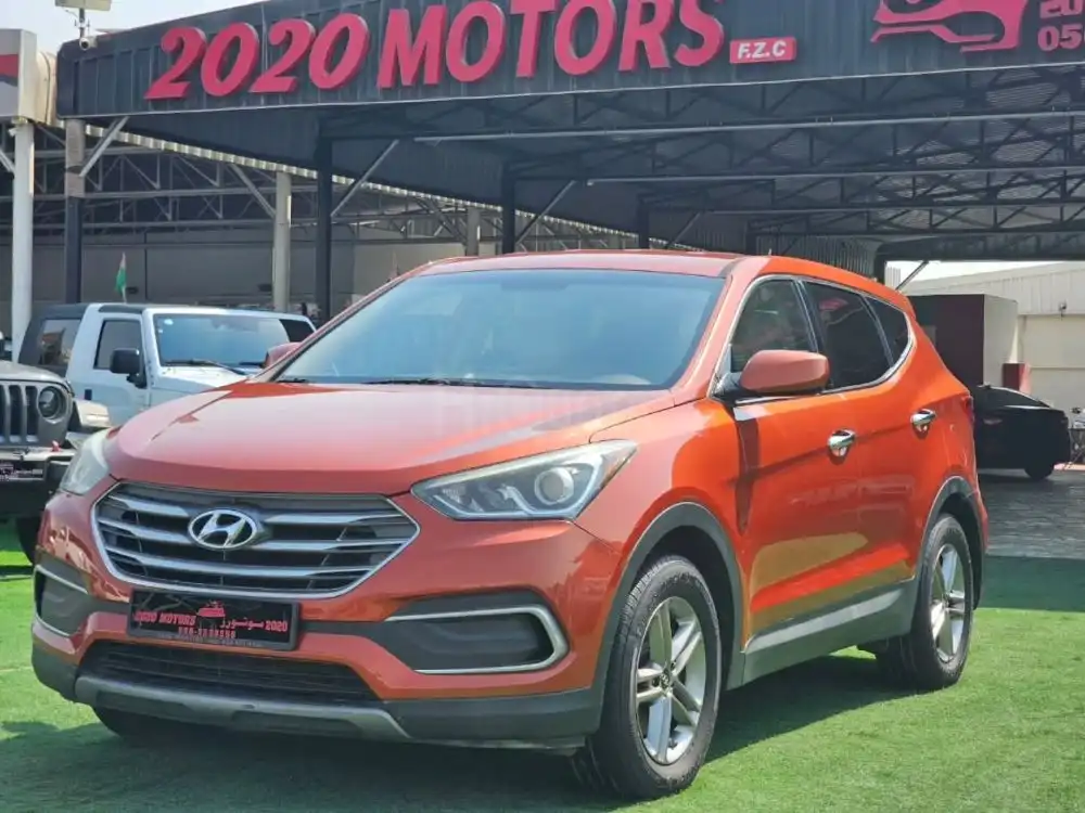 Hyundai Santa Fe Sport (in excellent condition)  Specifications: American  2018