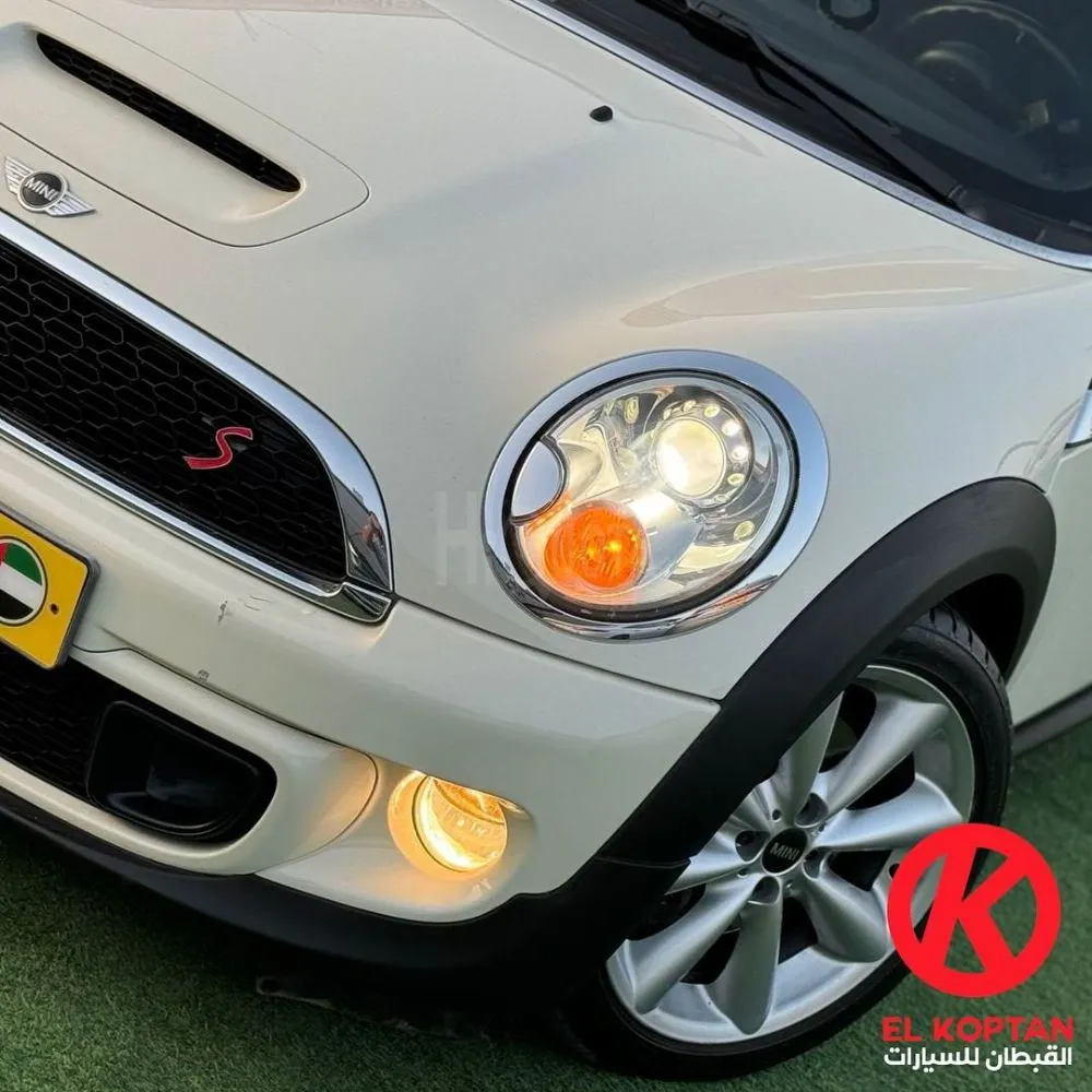 Mini Cooper 2012, full option, imported from Korea, clean, completely accident-free for sale on HiQuota