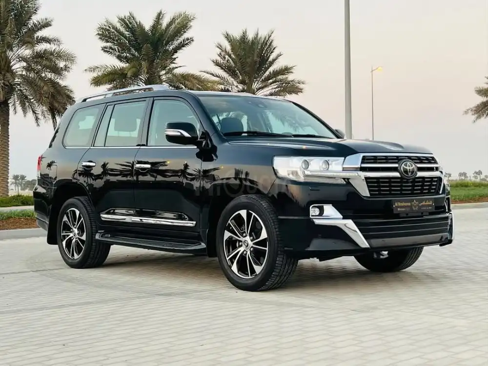 Toyota Land Cruiser VXR V8 5.7 2021  Gcc specifications, full option for sale on HiQuota