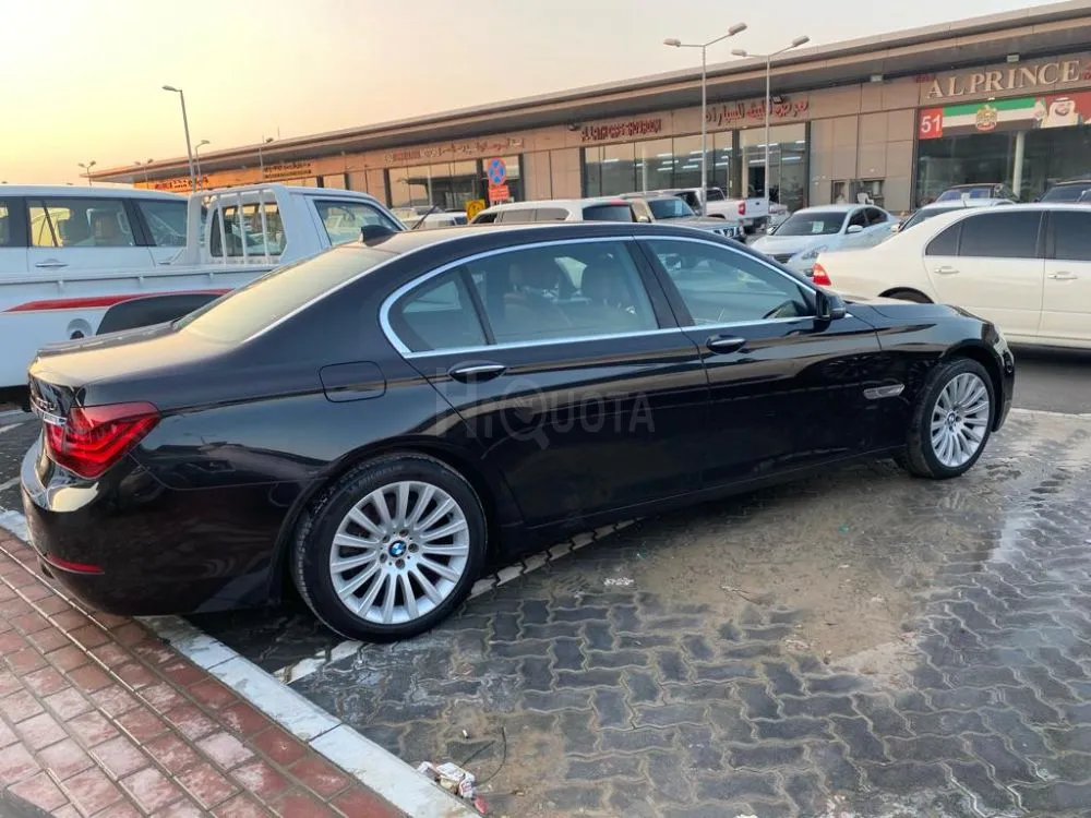 GCC Flood Free BMW 730 Li 2015 white low mileage perfect conditions for sale on HiQuota
