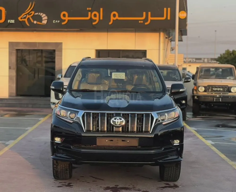 TOYOTA Prado VXR 2023