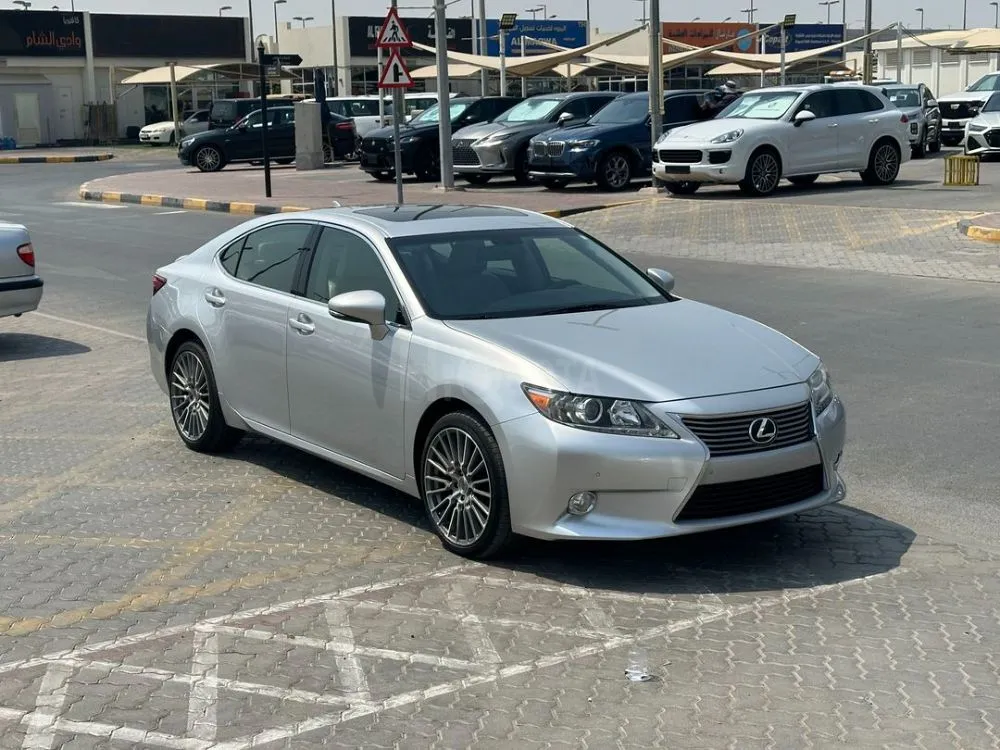Lexus ES350 2013 USA Specs for sale on HiQuota