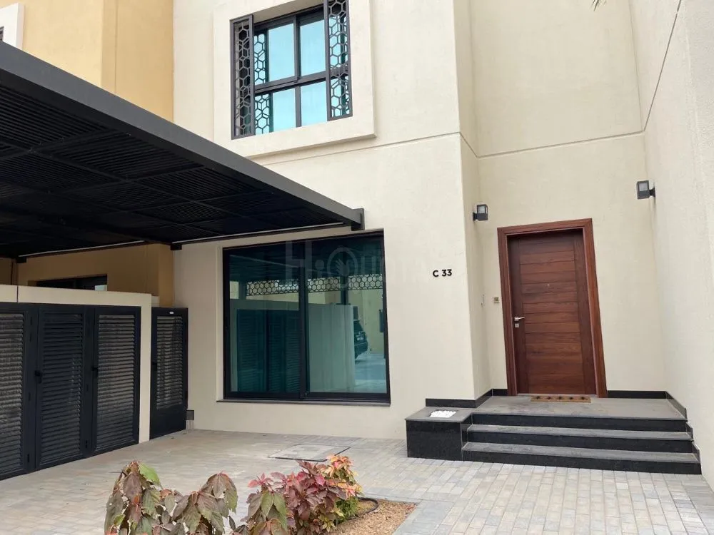 فيلا للبيع مدينة الشارقة المستدامة