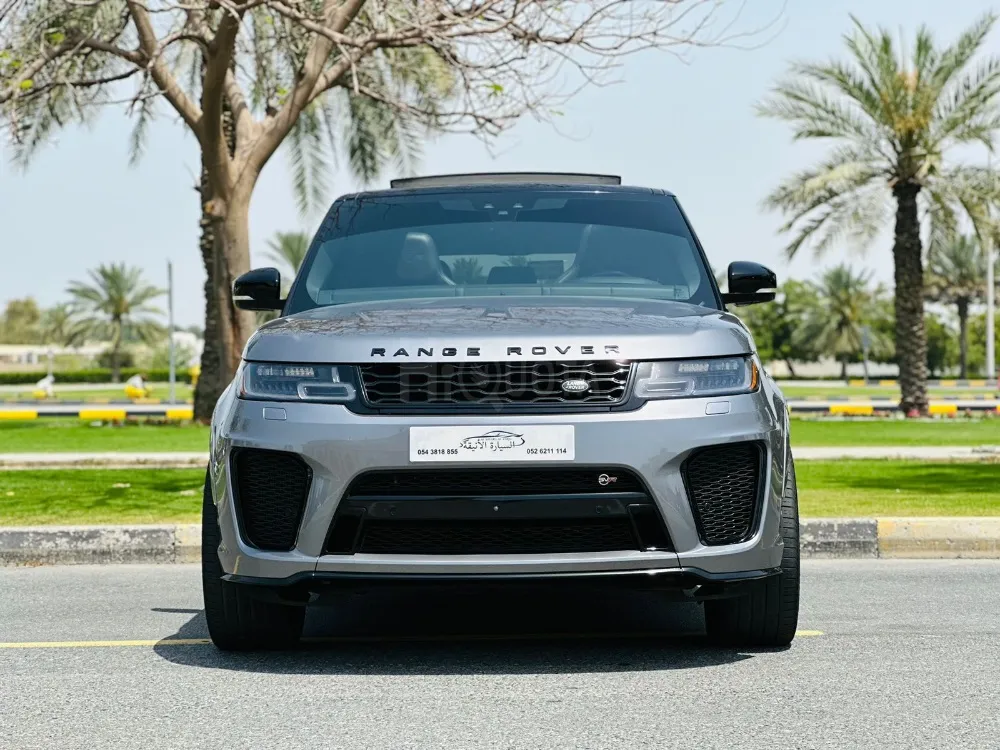 RANGE ROVER SPORT V8  SVR ORGINAL  MODEL 2020