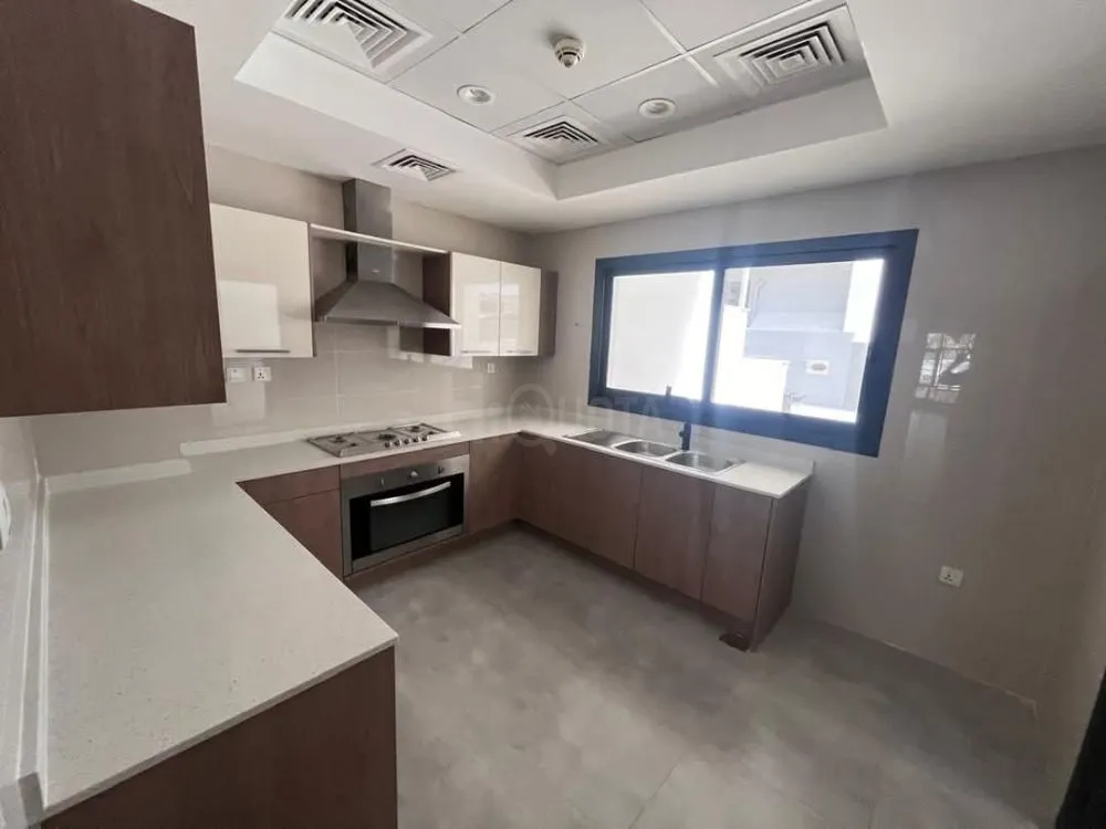 🌟#متاح_الأن..    #فيلا مذهلة في #دبي #الجميرة  منطقة الدانزية