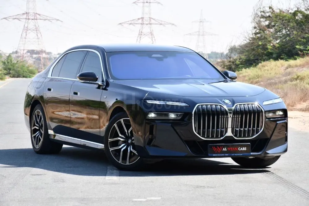 BMW 740i M KIT 2023 GCC