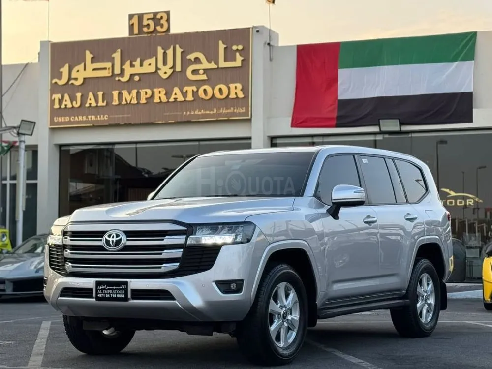 TOYOTA LAND CRUISER 2024 EXR GCC V6 FIRST OWNER FREE ACCIDENT NEW CAR FULL SERVICE HISTORY FROM ALFUTAIM SUNROOF 7 SEATS RADAR ORGINAL KEYS  FREEZER REAR CAMERA
