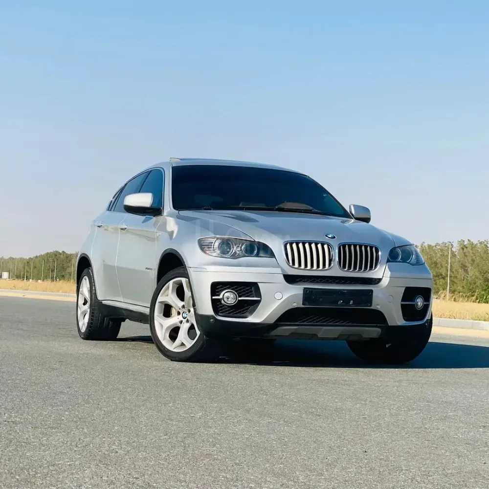 BMW X6 2008 model Eight cylinder 5.0L GCC