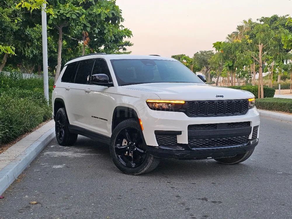 JEEP GRAND CHEROKEE 7 SEATER PILOT 2021 BLACK EDITION for sale on HiQuota