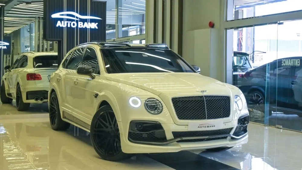 BENTLEY BENTAYGA WHITE BODY W12 FULL OPTIONS STARTECH PERFORMANCE 710 HP MODEL 2017 for sale on HiQuota