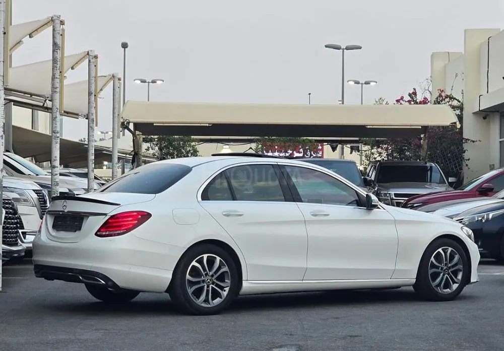 Mercedes-Benz C200 Model : 2018  Import : Korea for sale on HiQuota