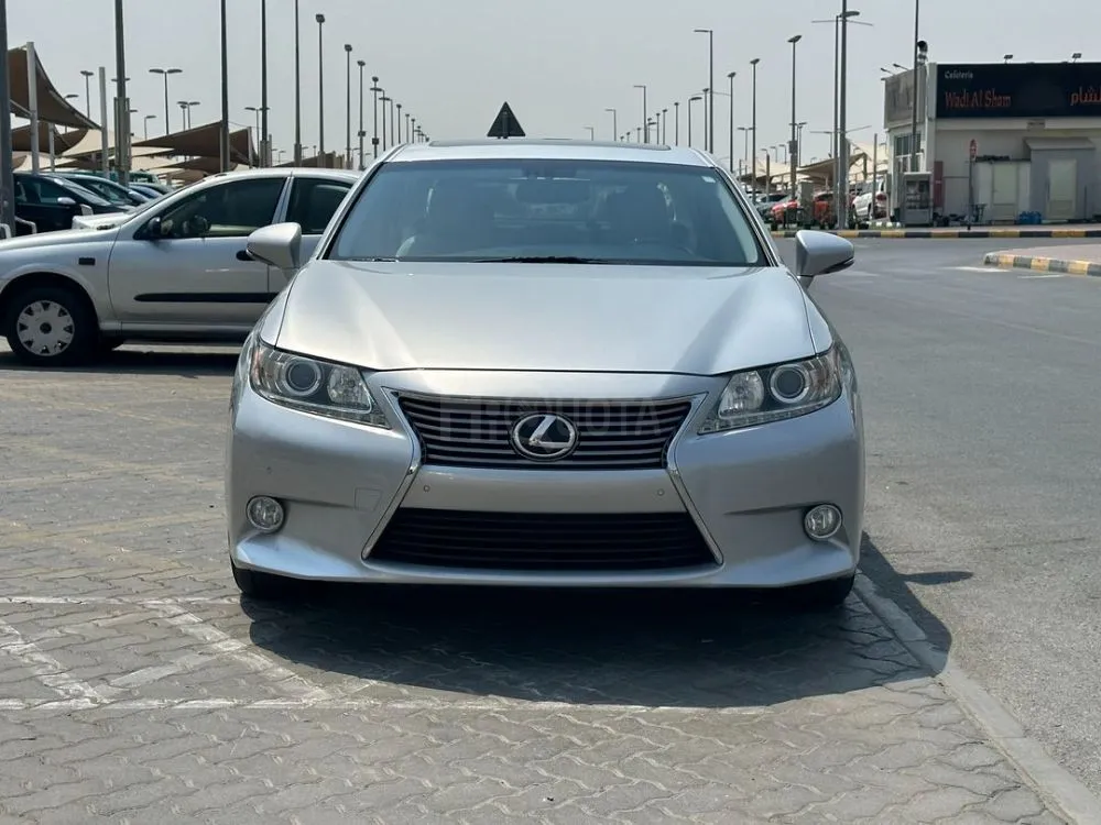 Lexus ES350 2013 USA Specs for sale on HiQuota
