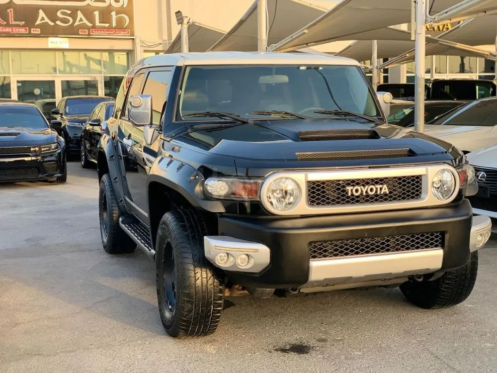 Toyota FJ 2014 تويوتا إف جي خليجي for sale on HiQuota