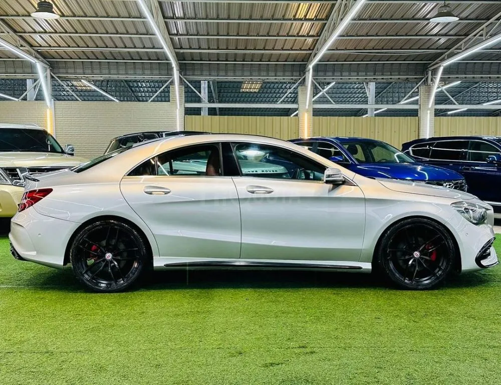 Mercedes CLA250, model 2018, American specifications, in excellent condition for sale on HiQuota