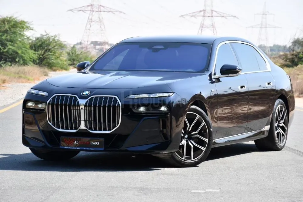 BMW 740i M KIT 2023 GCC