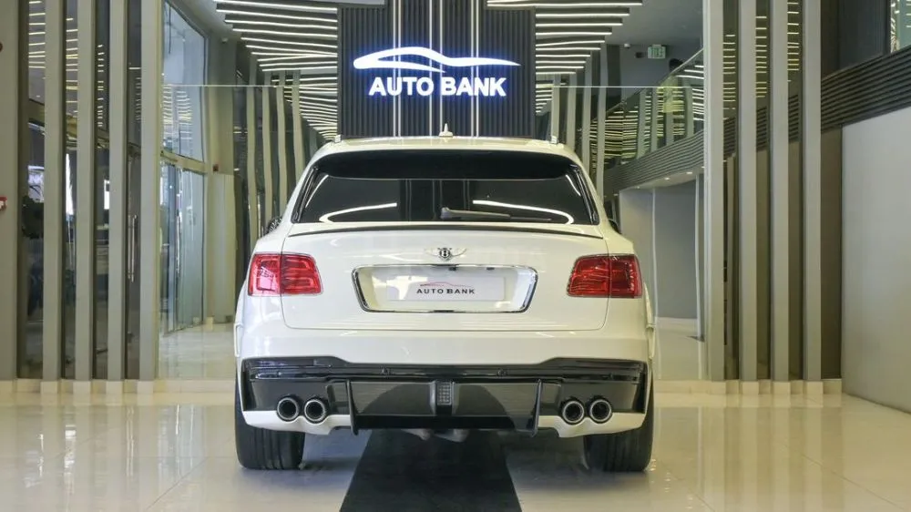 BENTLEY BENTAYGA WHITE BODY W12 FULL OPTIONS STARTECH PERFORMANCE 710 HP MODEL 2017 for sale on HiQuota