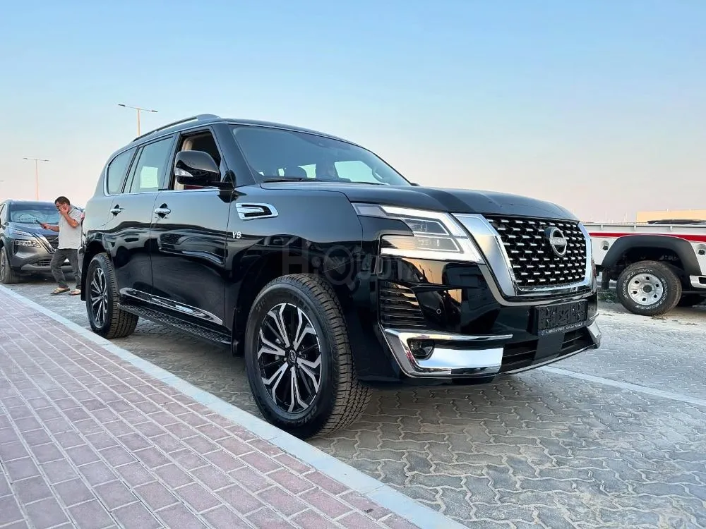 Nissan Titanium LE V8  Model 2024  8 cylinder engine  5600 Cc for sale on HiQuota