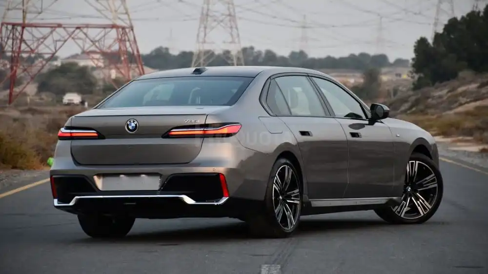 BMW 735I | M KIT 2026 | GCC for sale on HiQuota