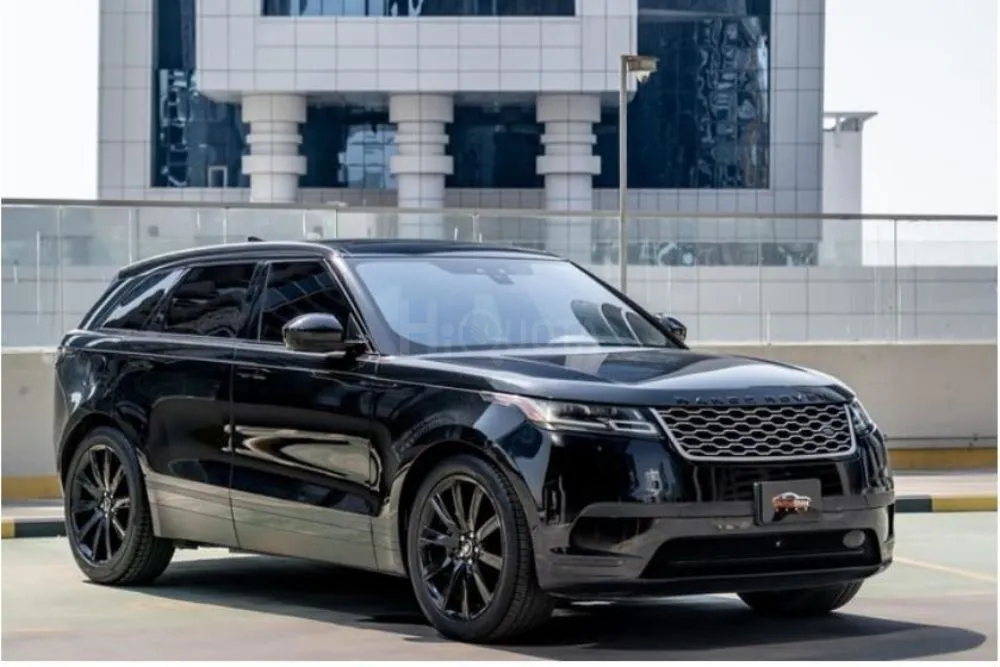 Long Rover Velar V6 Model: 2018 Specifications: Black