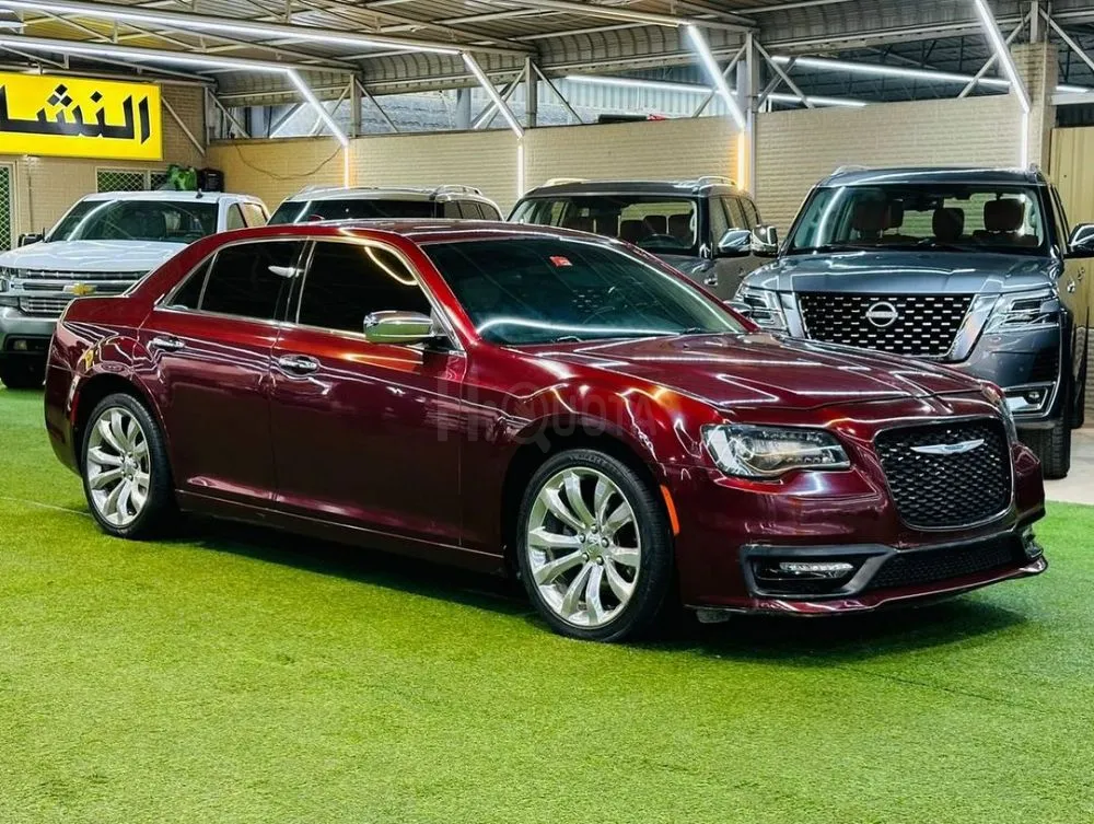 Chrysler C300, 2018 model, American specifications, in very excellent condition for sale on HiQuota