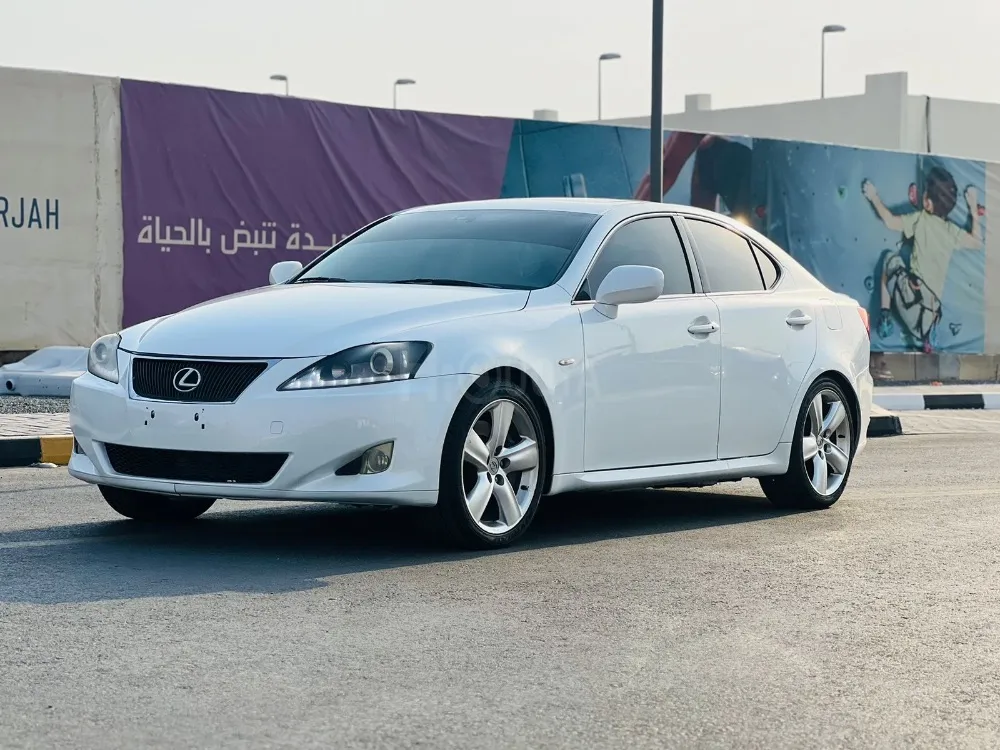 لكزس IS300 for sale on HiQuota