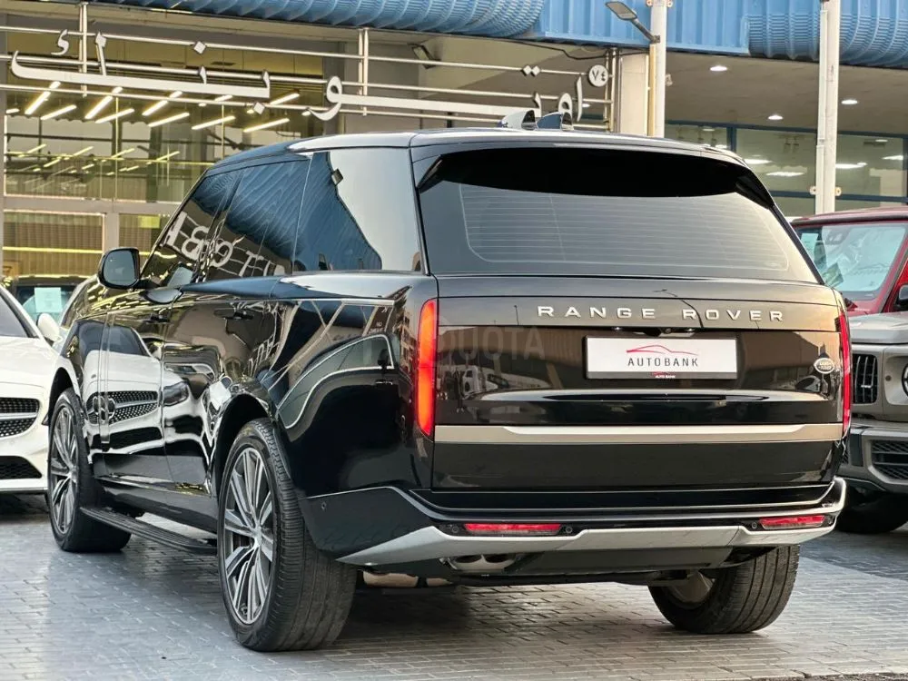 Land Rover Range Rover Vogue HSE 2023 for sale on HiQuota