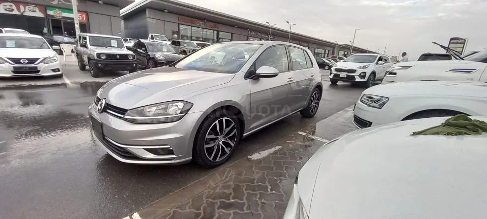 Flood Free 2018 Volkswagen golf 1.4 GCC for sale on HiQuota