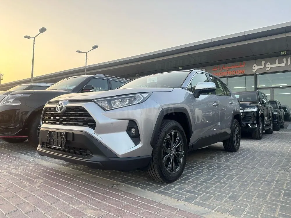 Toyota RAV 4 ((VX))  2500 cc engine  Model 2023 for sale on HiQuota