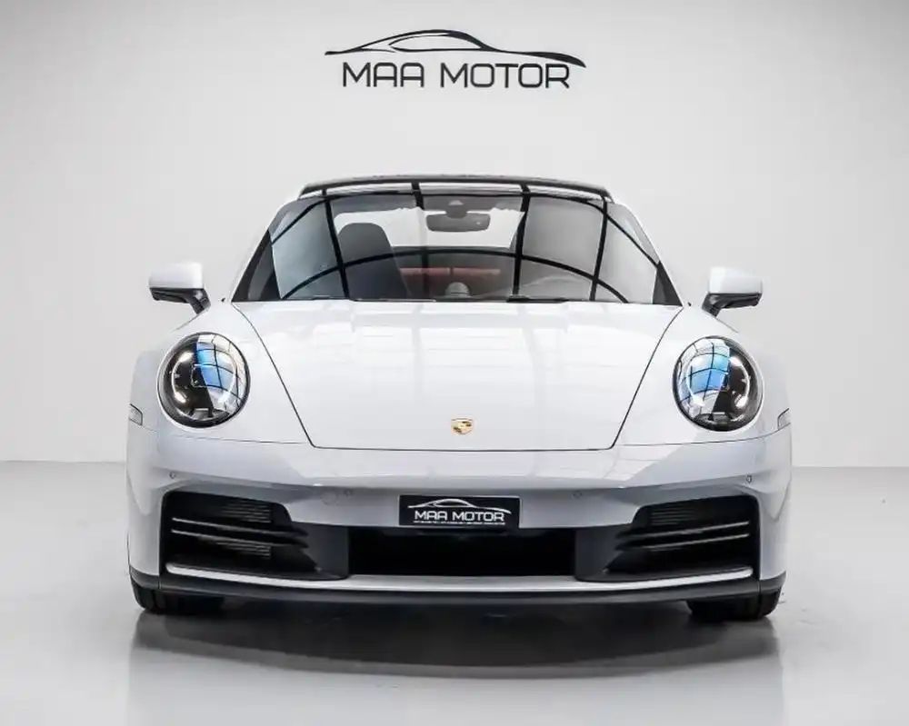 Porsche 911 Carrera 2025 Model GCC for sale on HiQuota