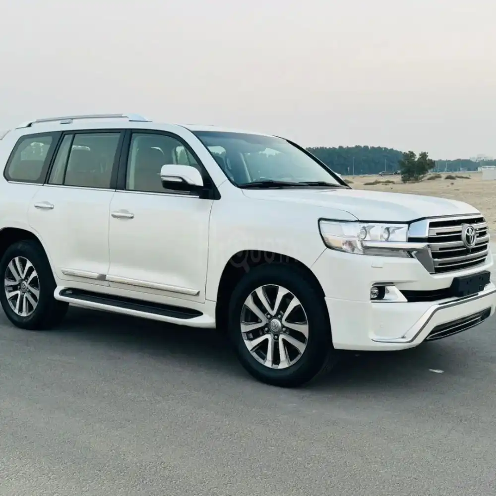 Toyota Land Cruiser VX-R V8 for sale on HiQuota