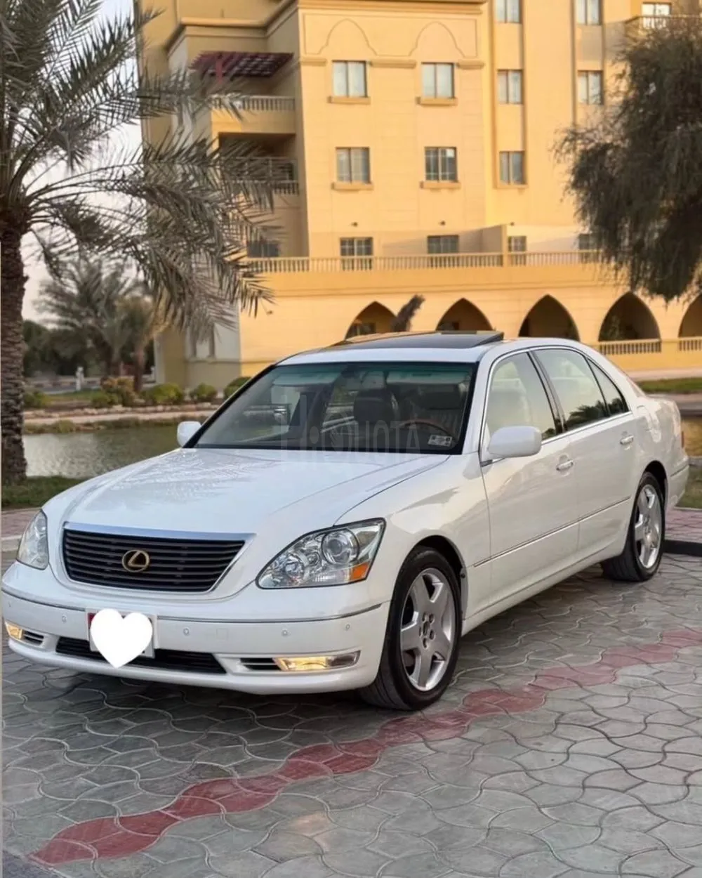 Lexus 430 2004 model semi-ultra for sale on HiQuota
