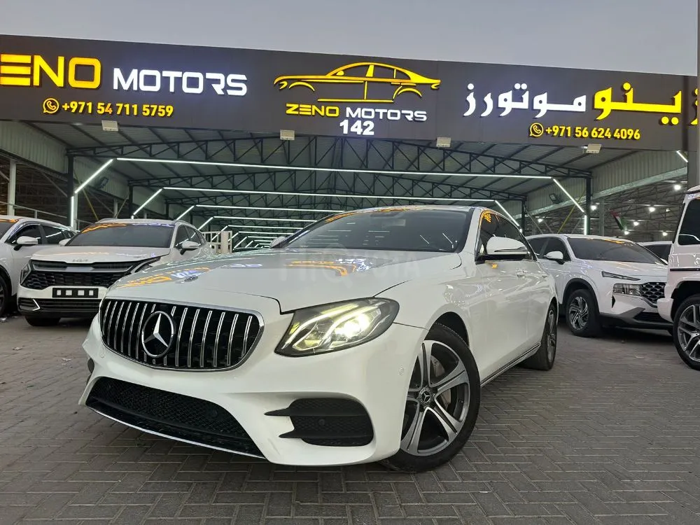 Mercedes-Benz E300 Std Mercedes Benz E 300 2019 Korea Specs for sale on HiQuota