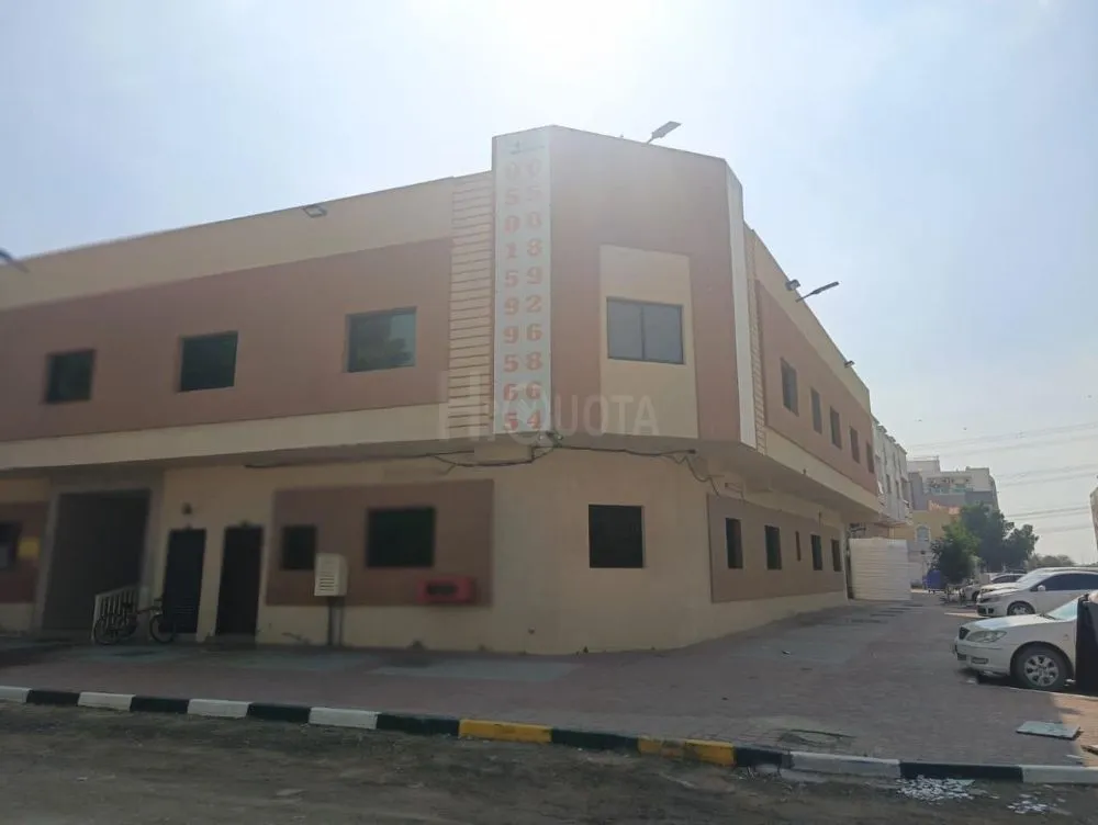 للبيع بناية سكنية في عجمان ( منطقة المويهات 3 )