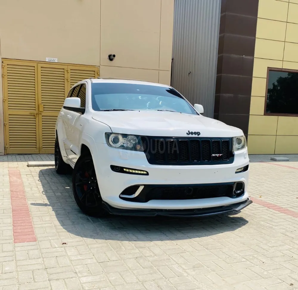 Jeep Grand Cherokee SRT 6.4L 2013 model GCC