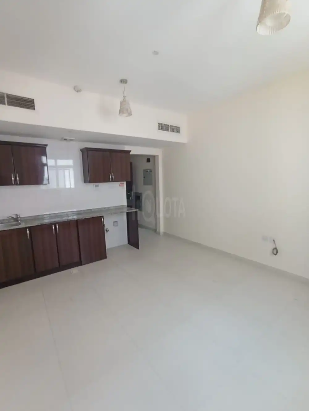 استوديو للايجار السنوي بعجمان