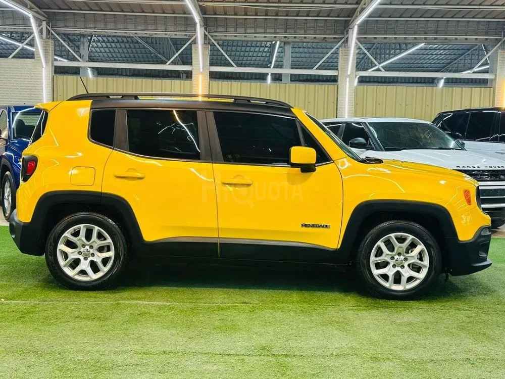 Jeep Renegade 2015 model, imported, in excellent condition for sale on HiQuota