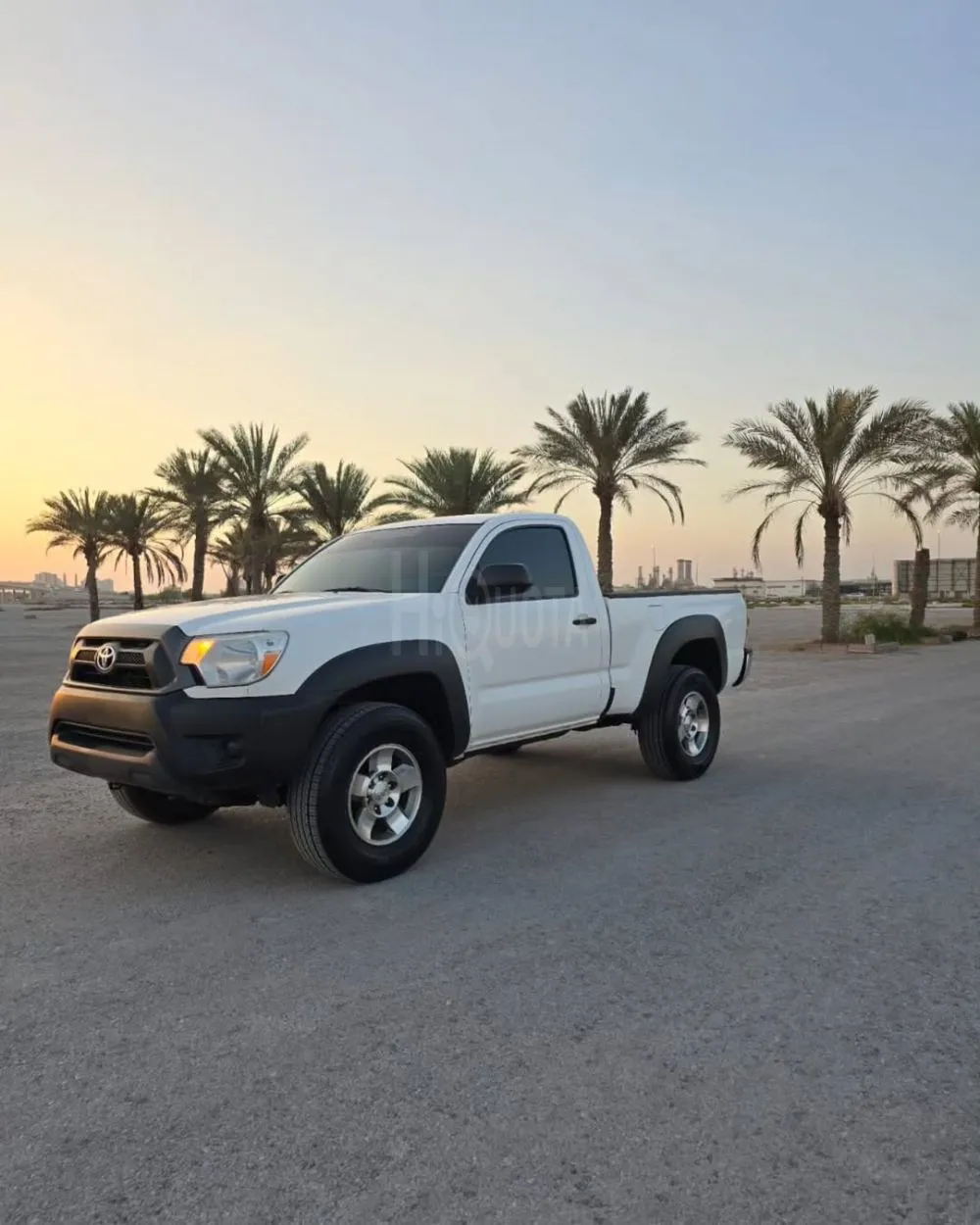 Toyota Tacoma (4X4) 2012 model, clean title, imported from America