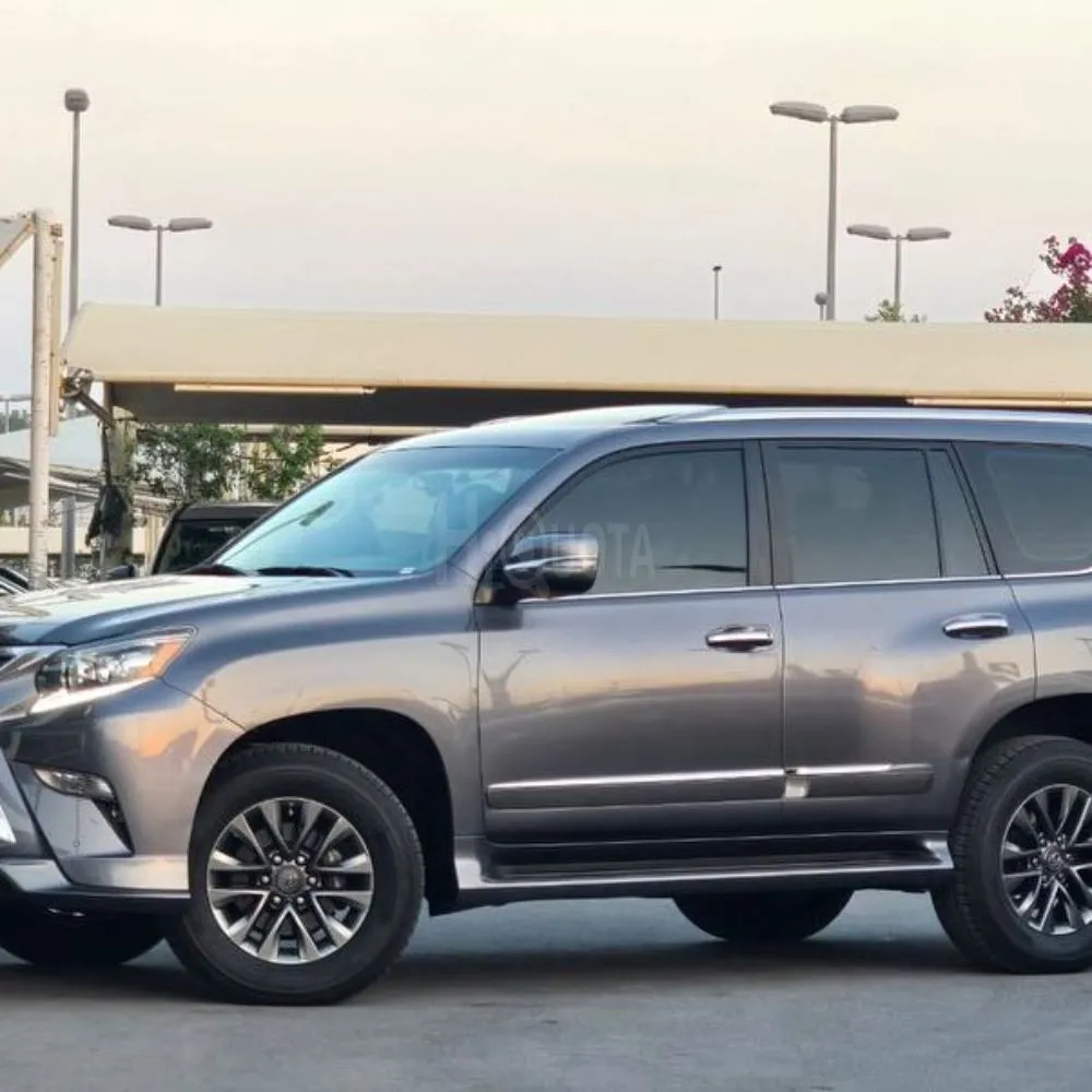 Lexus GX460 Model : 2019  Specs : GCC for sale on HiQuota