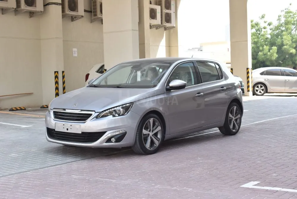Peugeot 308 model 2015 GCC first owner for sale on HiQuota