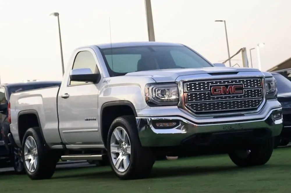GMC SEIRRA SLE 2018 GCC for sale on HiQuota