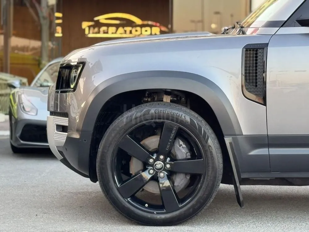 LANDEROVER DEFENDER 2020 SE VERY GOOD CONDITION VERY CLEAN CAR V6 P400 RING WHEEL 22