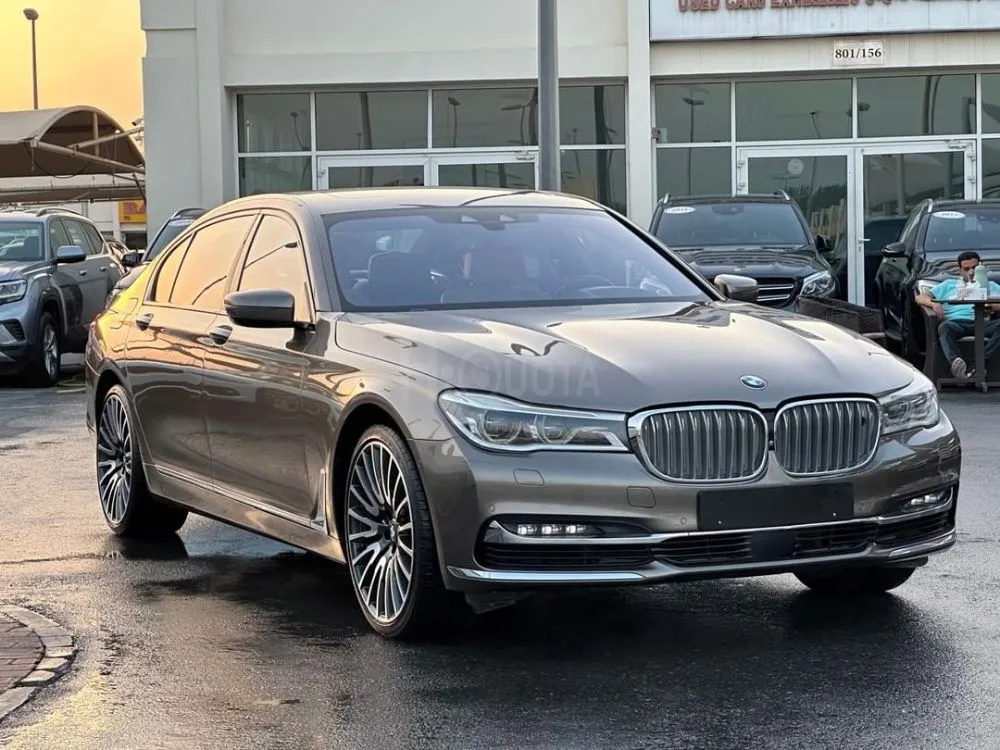 BMW 750 Li TWIN POWER TURBO  Model: 2017  Specifications: Gulf for sale on HiQuota