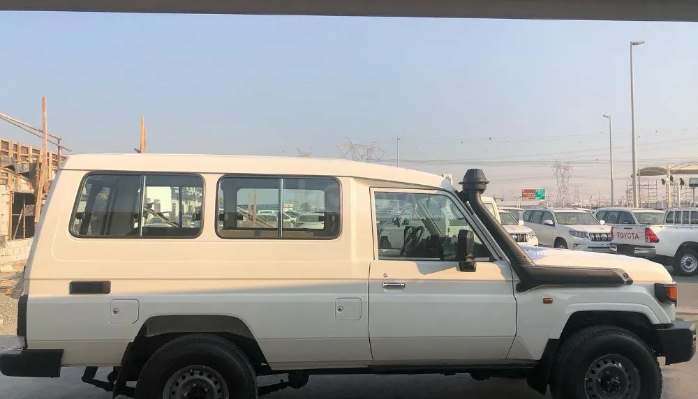 Toyota Land Cruiser Hard Top TOYOTA LC 78 HARDTOP 4.0 PETROL MY 2024 COLOR WHITE MANUAL for sale on HiQuota