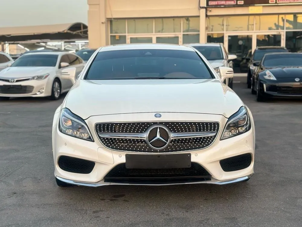 Mercedes CLS 500 GCC  2015 White with saffron inside  مرسيدس for sale on HiQuota