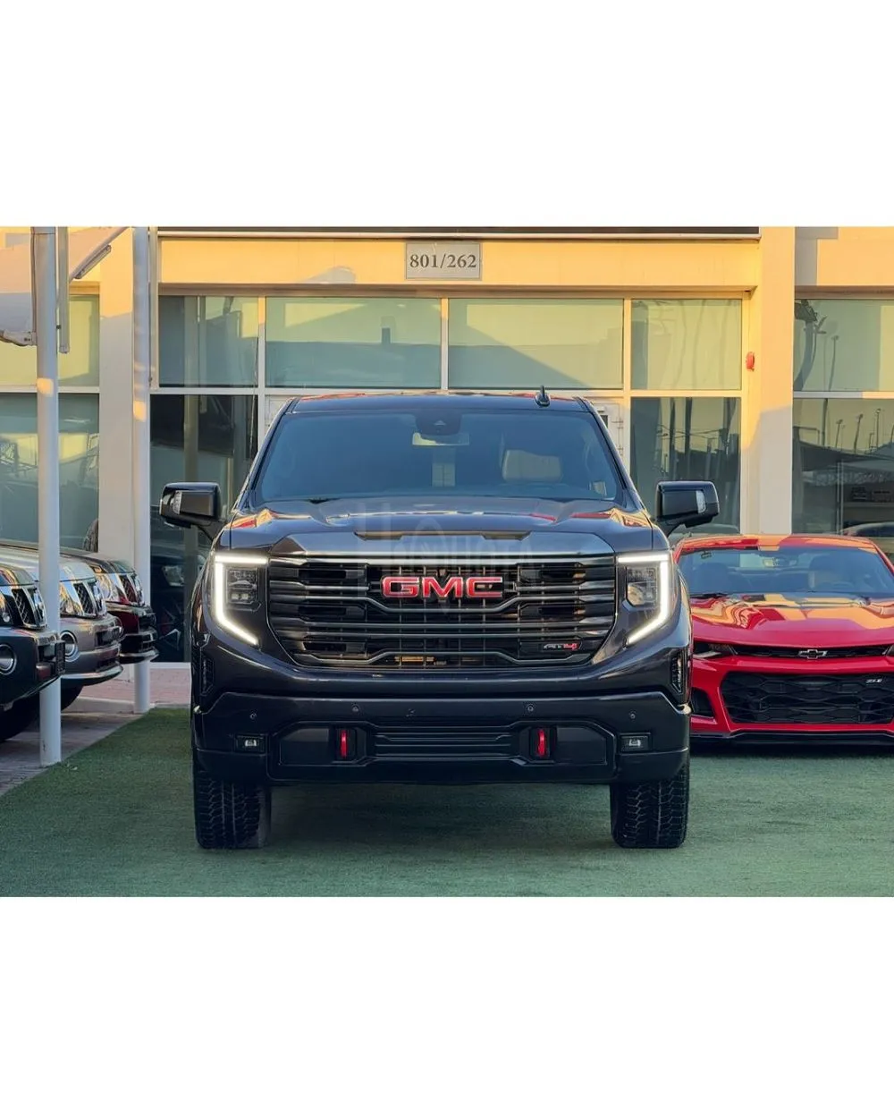 GMC SIERRA AT4 GCC 2022 Service history (under warranty) Full option