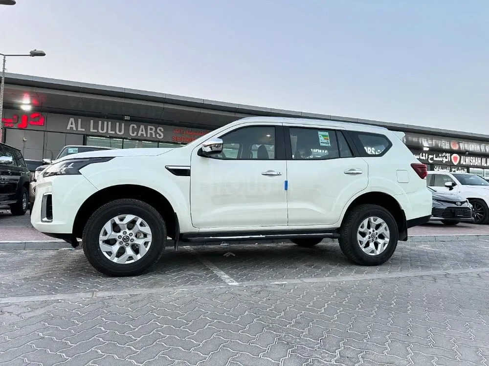 Nissan Xterra 2023 Zero  Gulf specifications  2500 engine - 4 cylinder for sale on HiQuota
