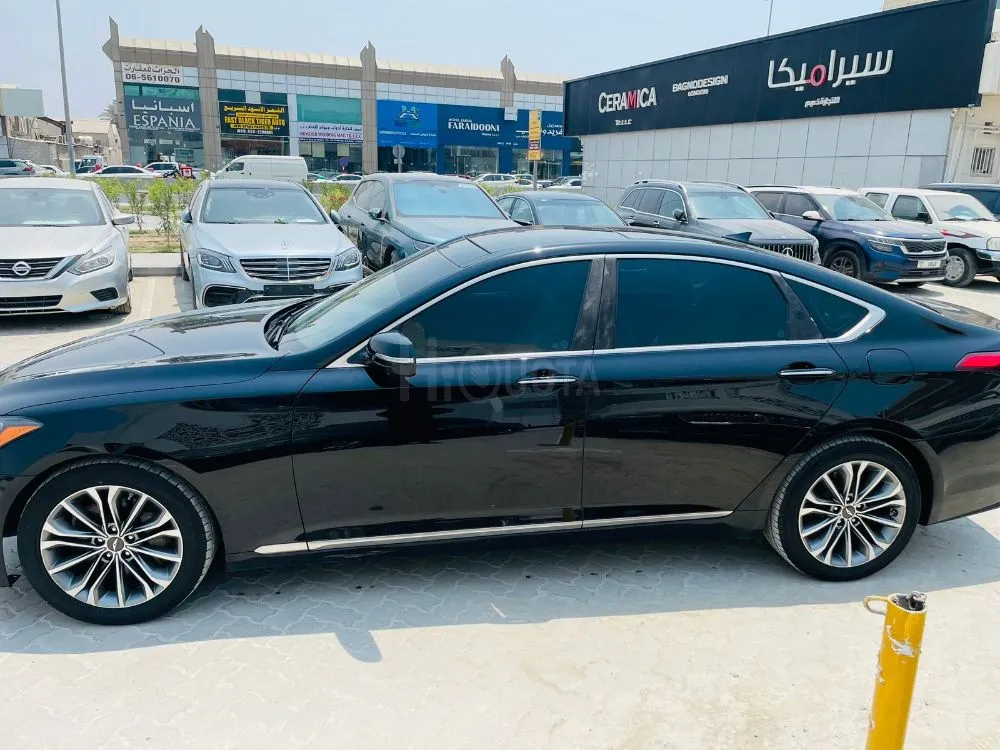 Hyundai Genesis G80, model 2016, full option, walk 130,000, panoramic leather seats for sale on HiQuota