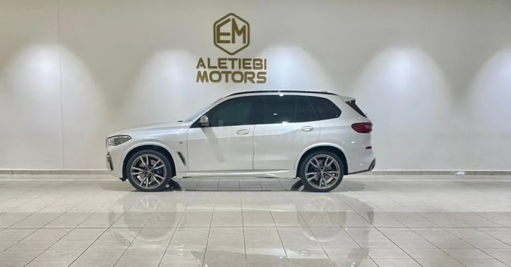 BMW X5 M50i 2021 MODEL YEAR WHITE COLOR GCC SPECS for sale on HiQuota