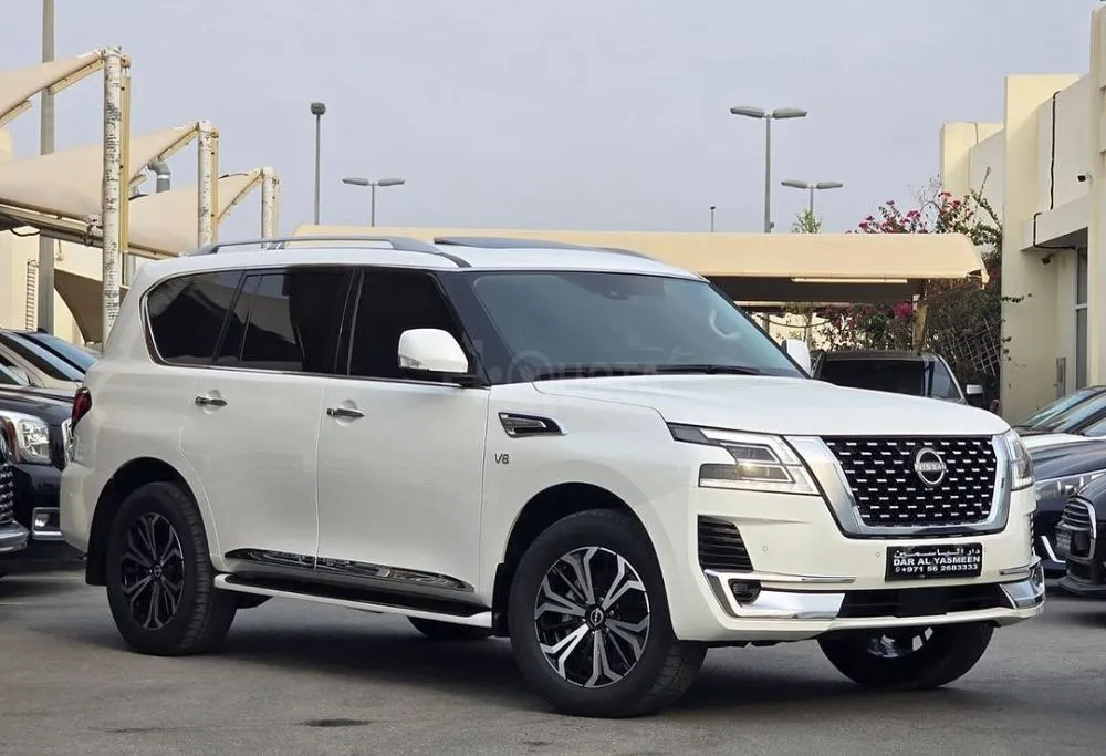 Nissan Patrol Titanum V8 LE400 Model : 2022  Specs : GCC for sale on HiQuota