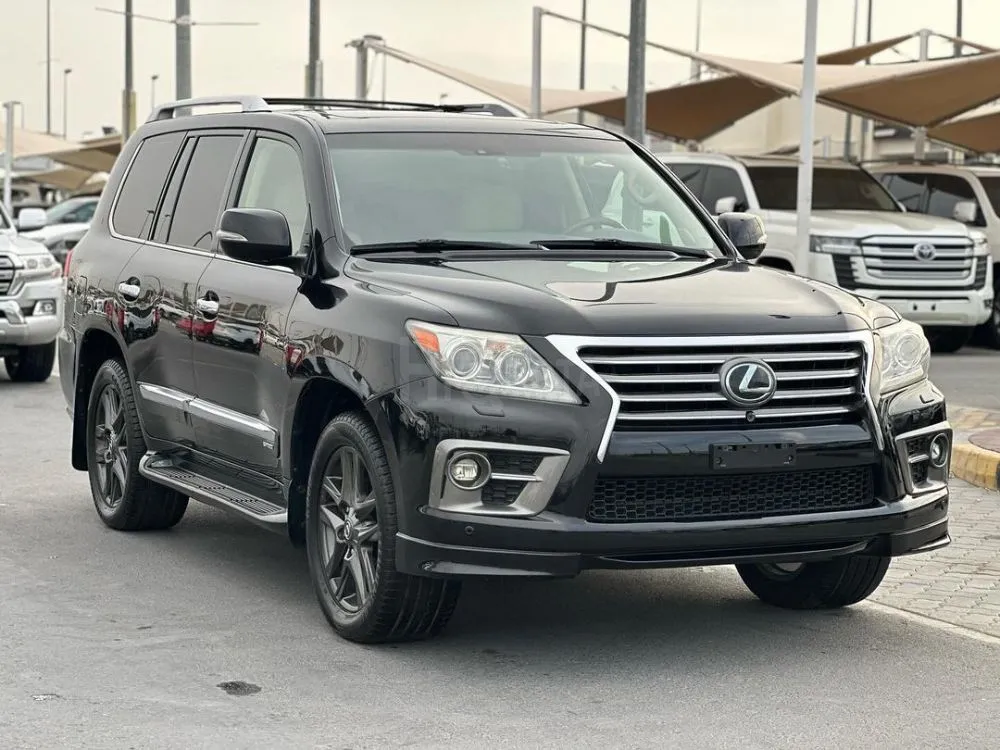 Lexus 2012 LX 570  Colorful background screens inside beige GCC for sale on HiQuota